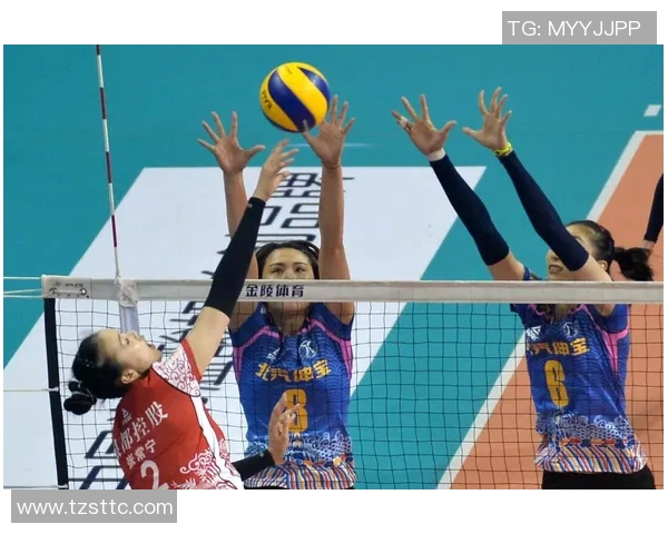 武汉排球队勇闯世界锦标赛逆袭之路展现拼搏精神与团队力量 武汉排球队勇闯世界锦标赛逆袭之路展现拼搏精神与团队力量