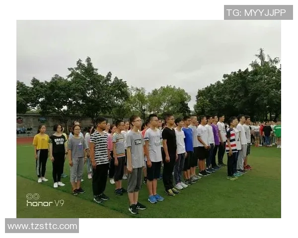 深度对话李军:从篮球场到人生舞台的精彩旅程与思考 深度对话李军:从篮球场到人生舞台的精彩旅程与思考